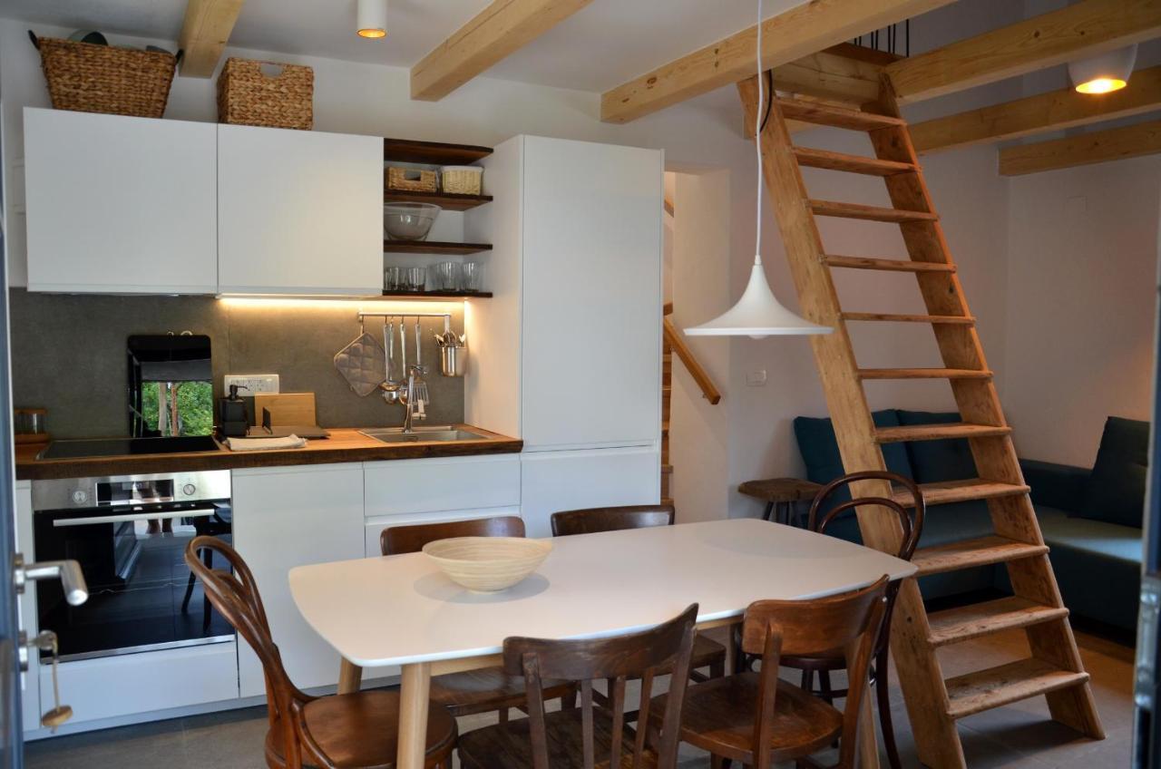 Apartments Martamare Martinšćica Zewnętrze zdjęcie