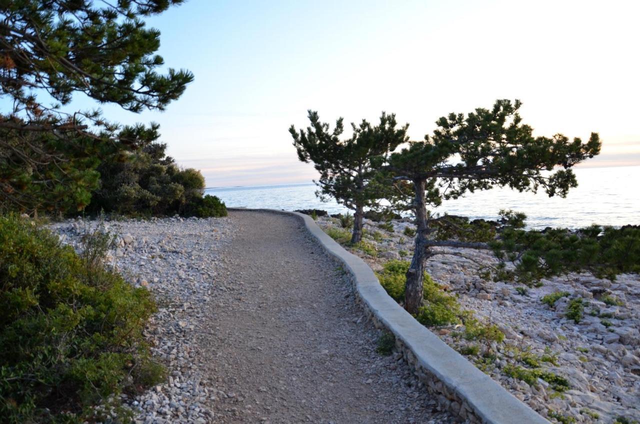 Apartments Martamare Martinšćica Zewnętrze zdjęcie