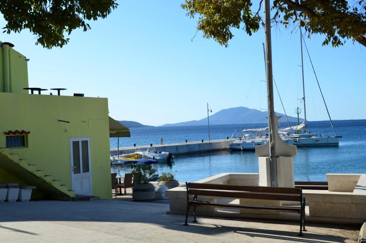 Apartments Martamare Martinšćica Zewnętrze zdjęcie
