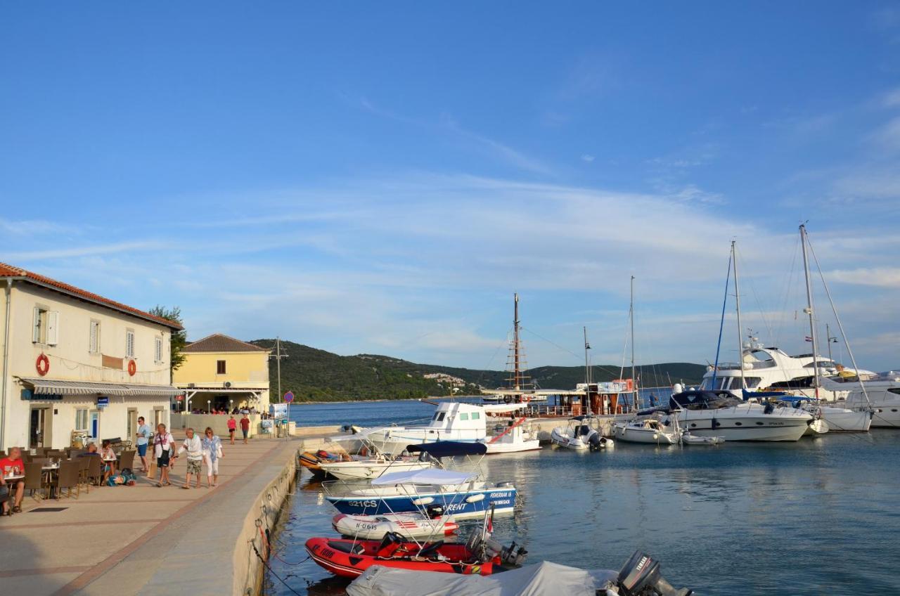 Apartments Martamare Martinšćica Zewnętrze zdjęcie