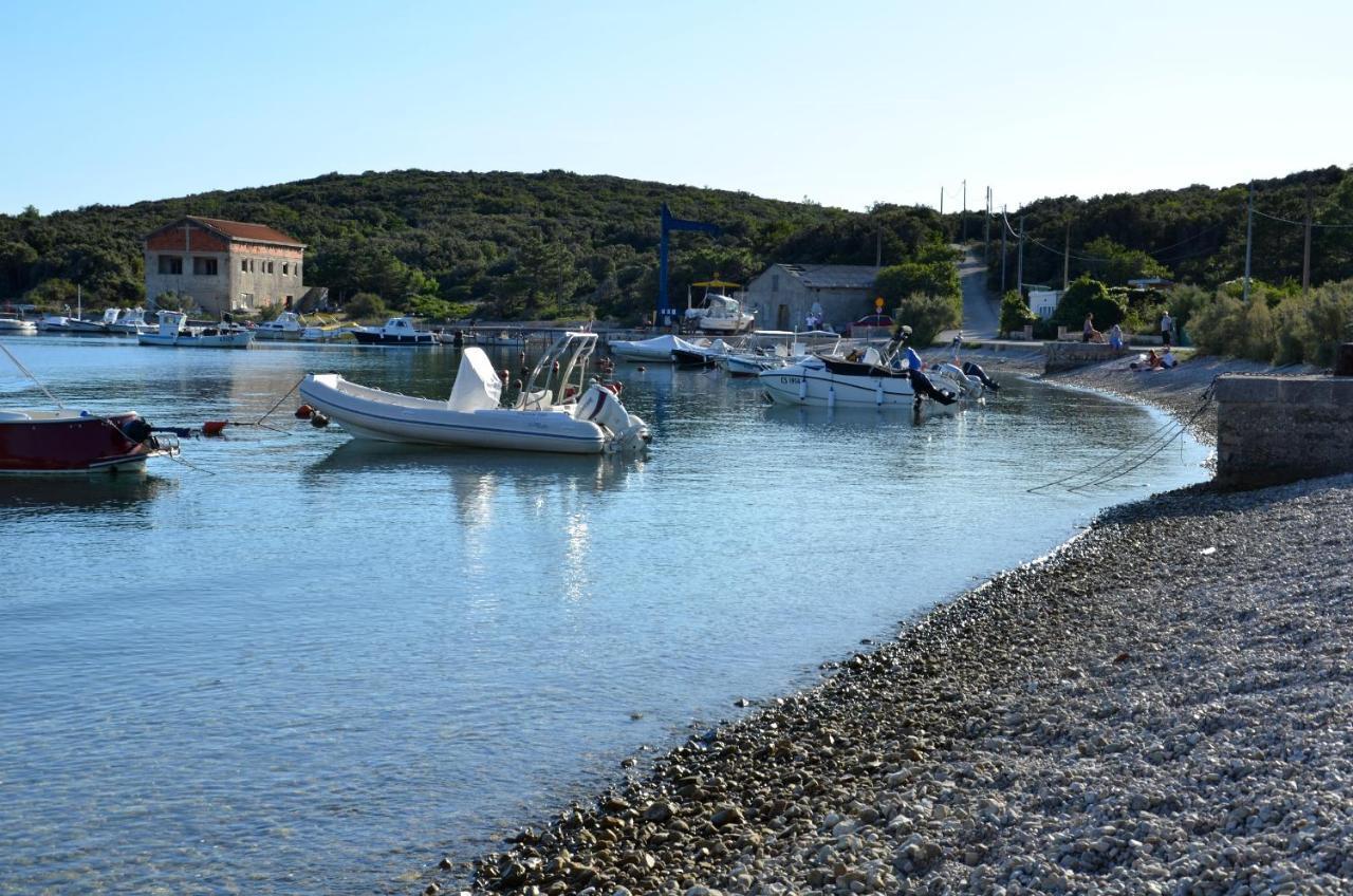 Apartments Martamare Martinšćica Zewnętrze zdjęcie